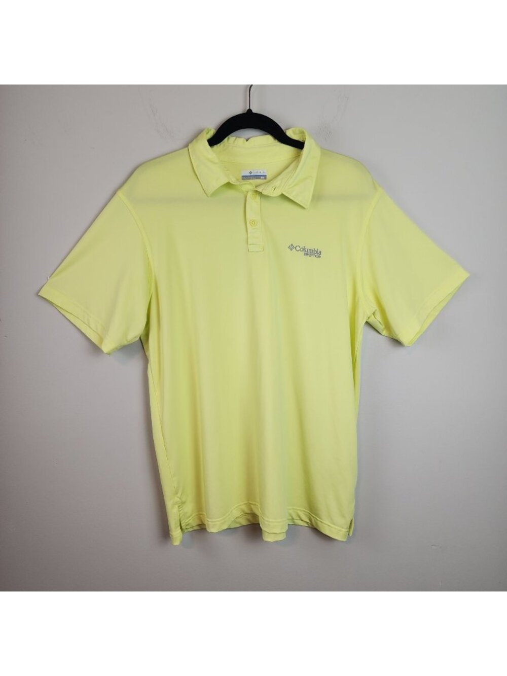 Columbia PFG Men M  short sleeve top polo shirt Neon green